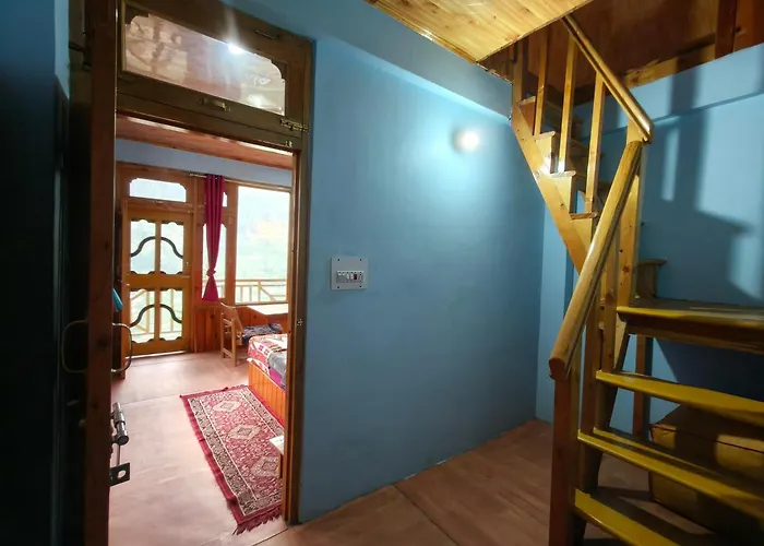 Jibhi Mountain Retreat