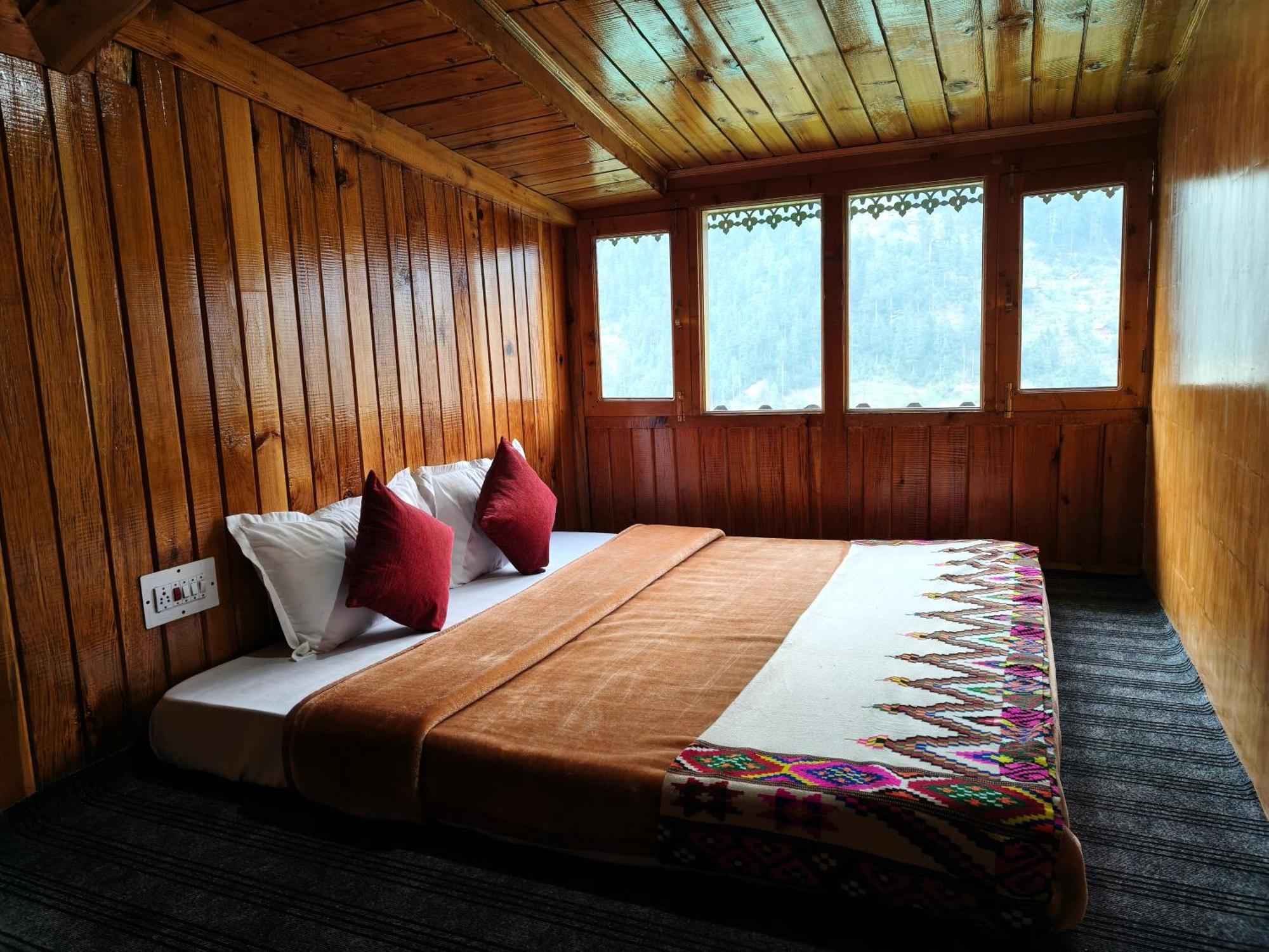Homestay Mountain Retreat *