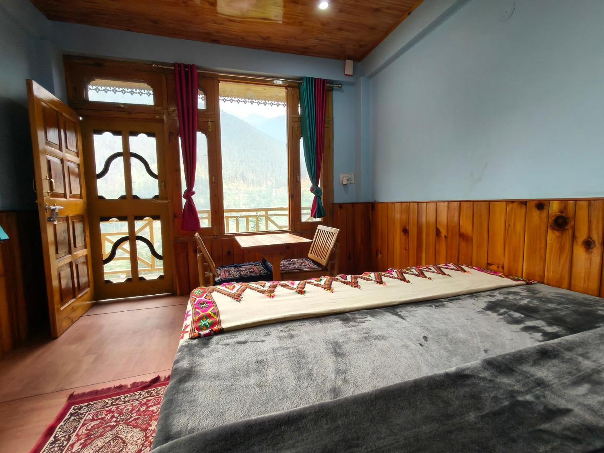 Mountain Retreat Homestay